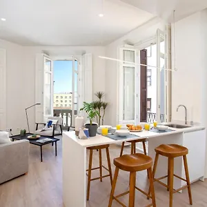  Apartamento Thyssen Cisneros By Rent Me